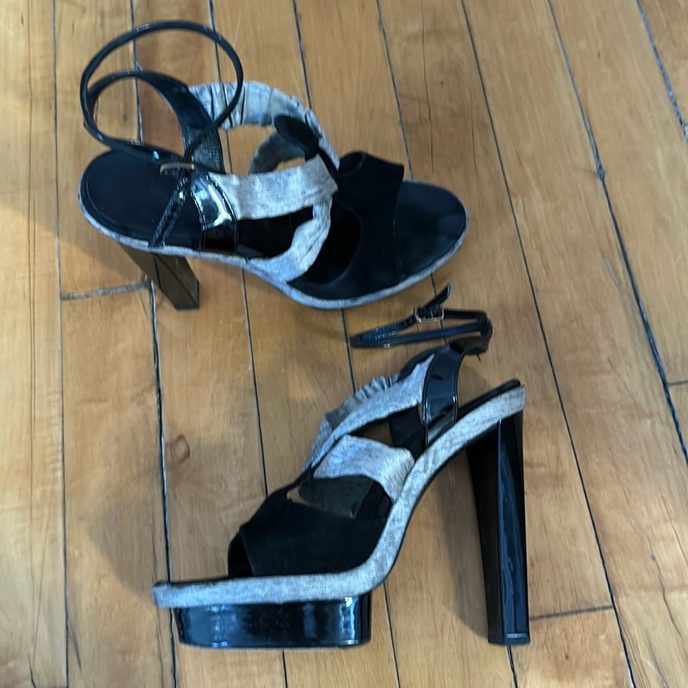 Balenciaga sandal pumps